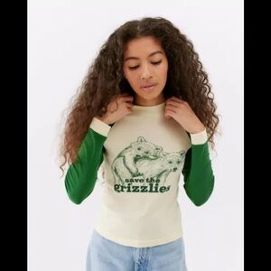Urban Outfitters Save the Grizzlies long sleeved tee size Med